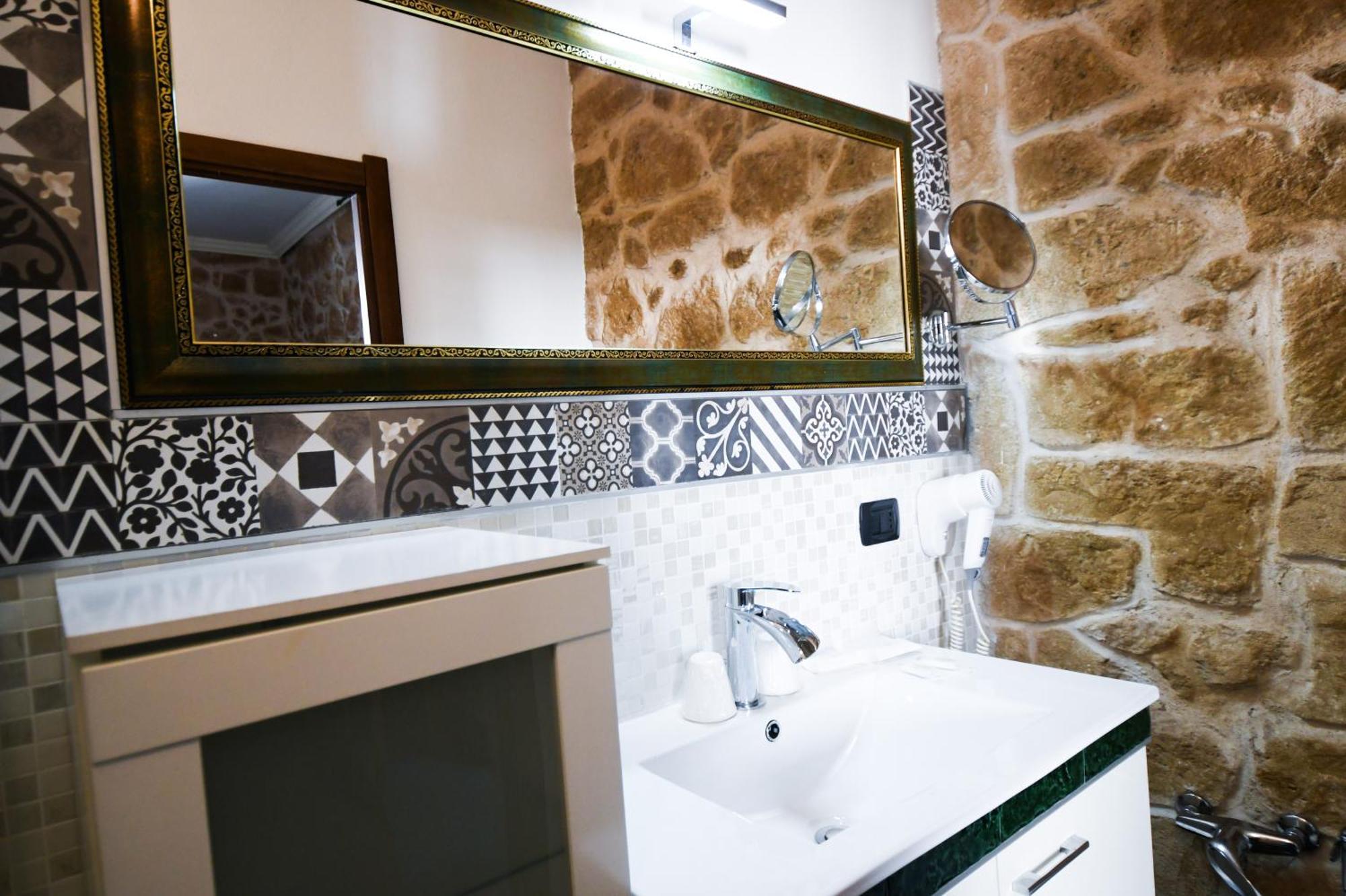 Bienestar - Maison De Charme Alghero Bagian luar foto