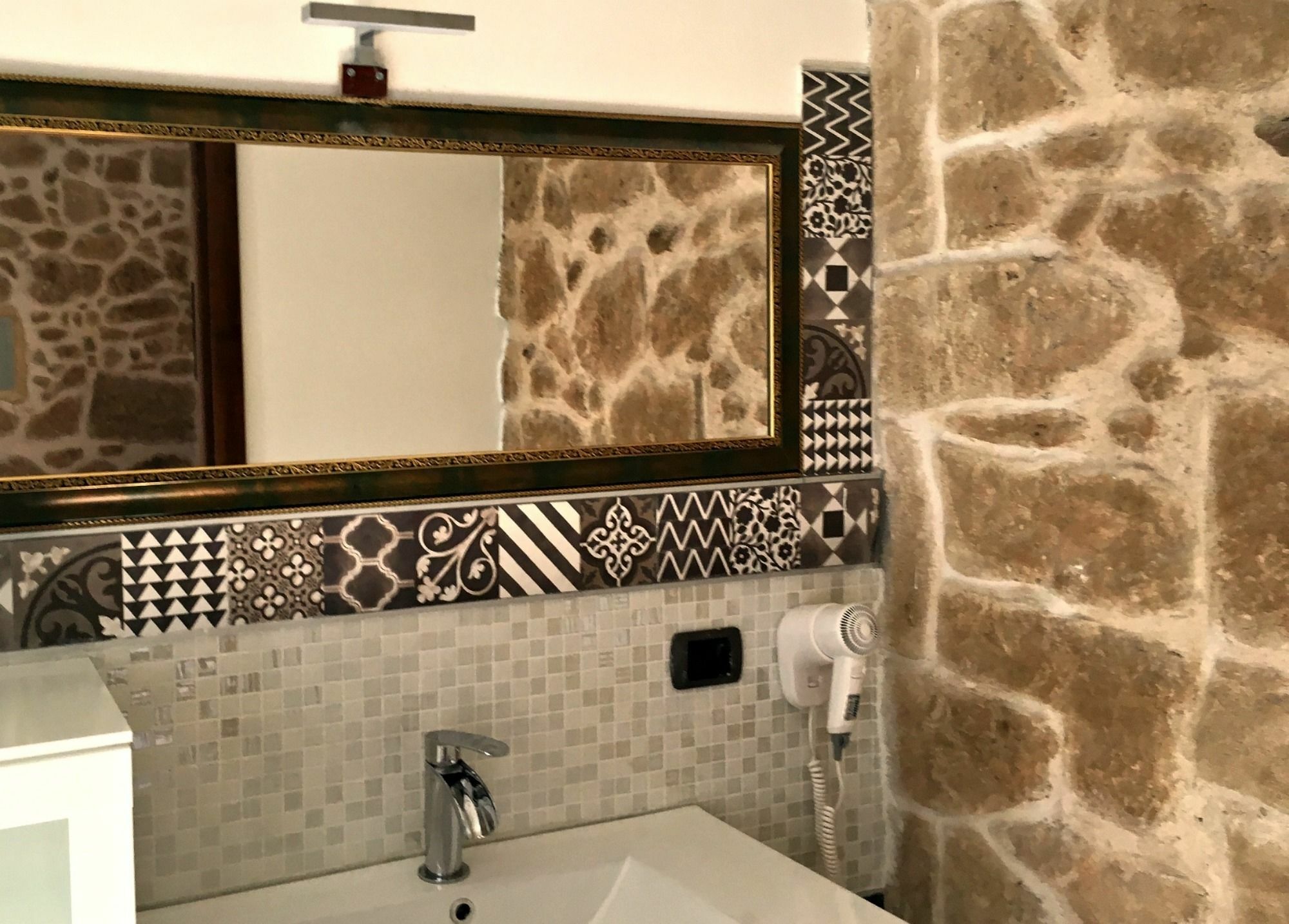 Bienestar - Maison De Charme Alghero Bagian luar foto